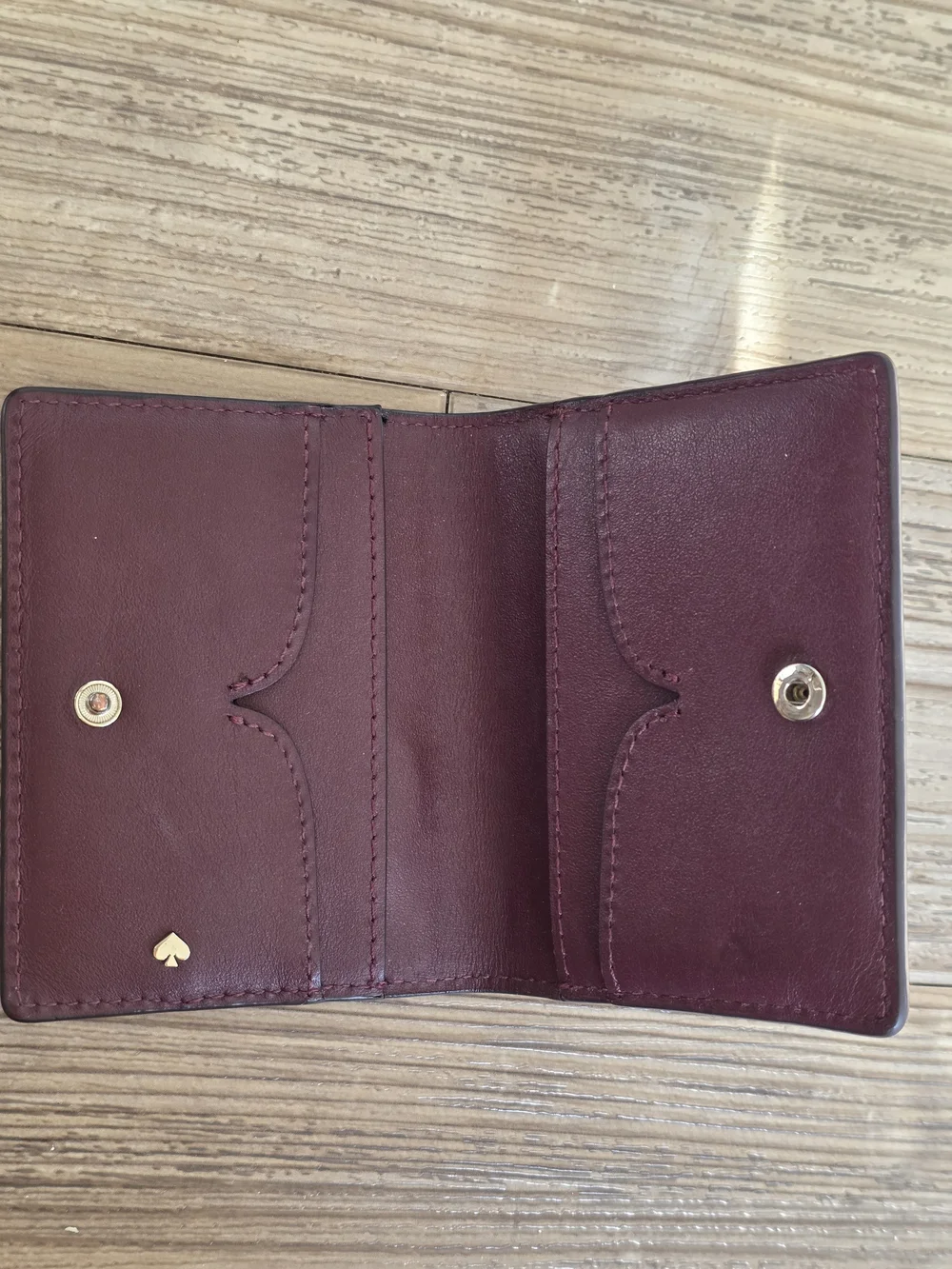 Kate Spade New York Spademals Money Bunny Bifold Card Case Cherrywood